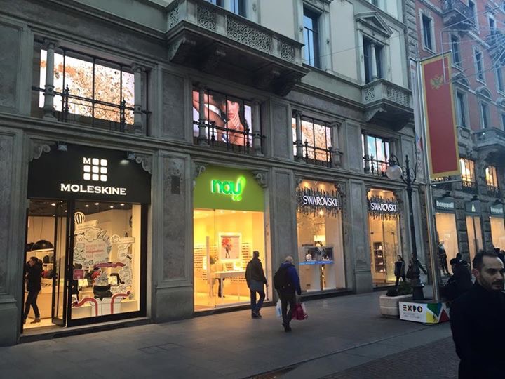  Swarovski - Via Dante Milano 